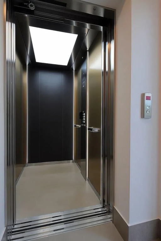 Designed Apartment with Swimming Pool - фото 13