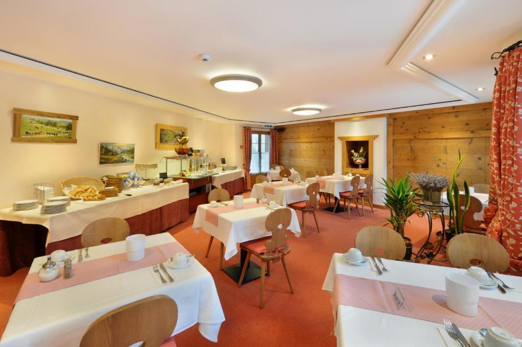 Bellerive Hotel by null