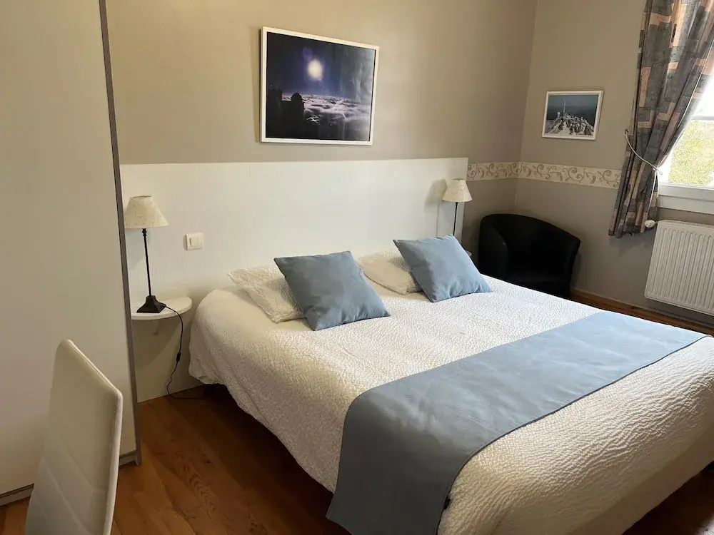 Standard Double room (full double bed)