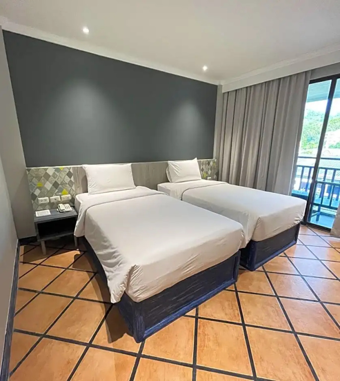 Superior Double room (full double bed)