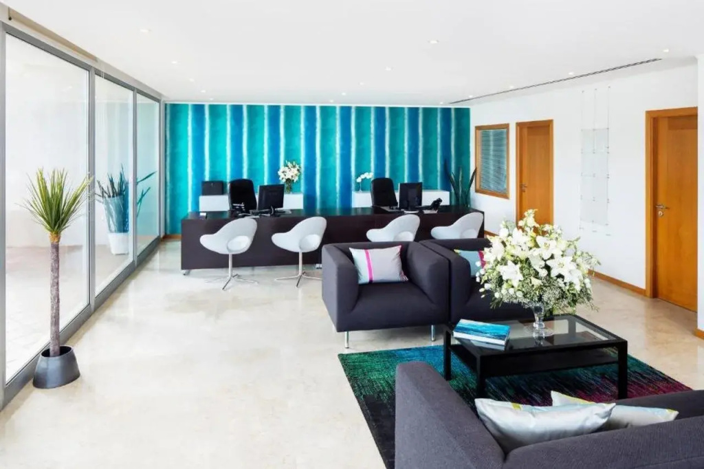 Praia Del Rey Golf And Beach Resort - the Village