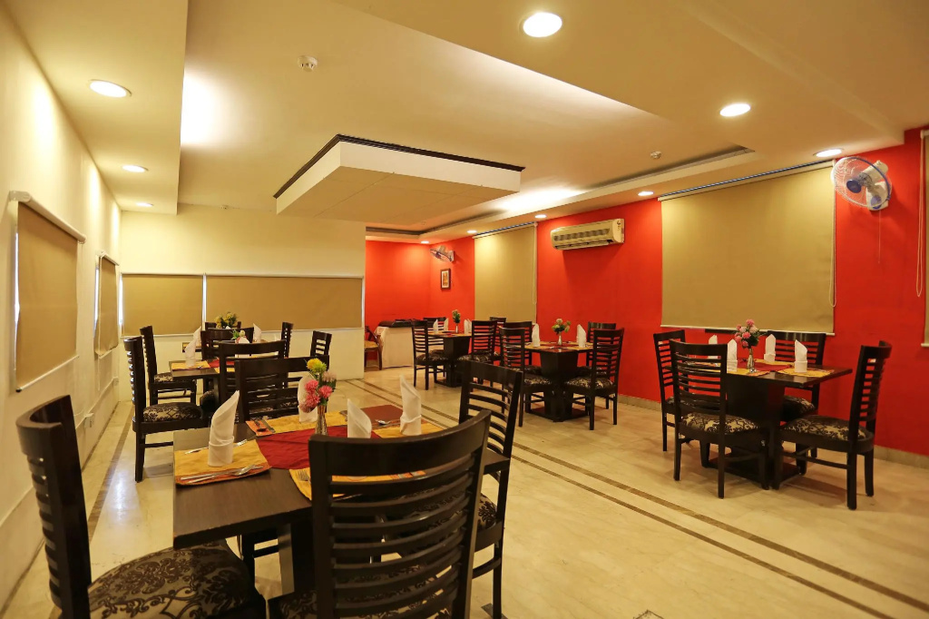 Food & Beverage