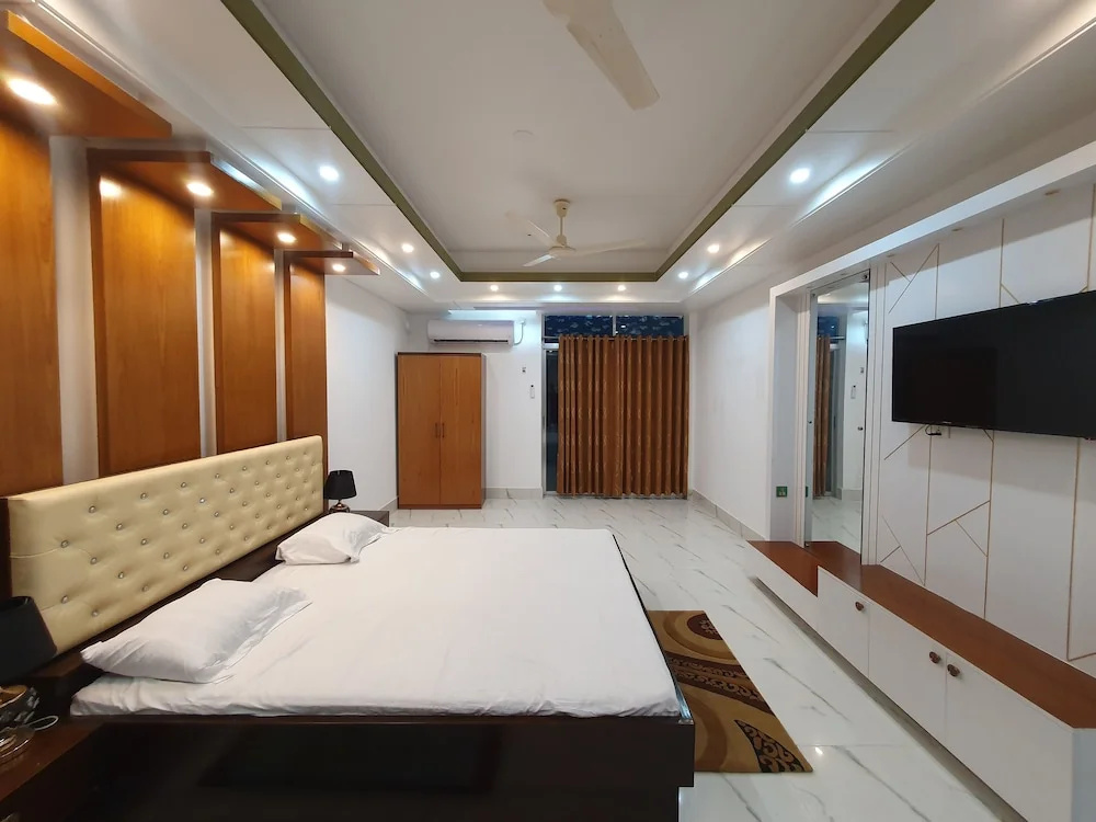 Premium room