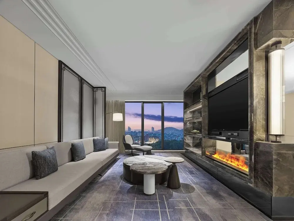 Presidential Suite