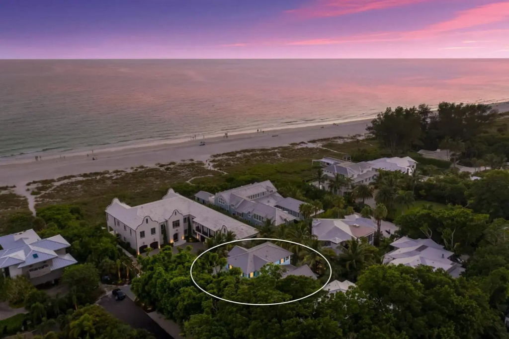 Banyan Beach - 104 Beach Ave