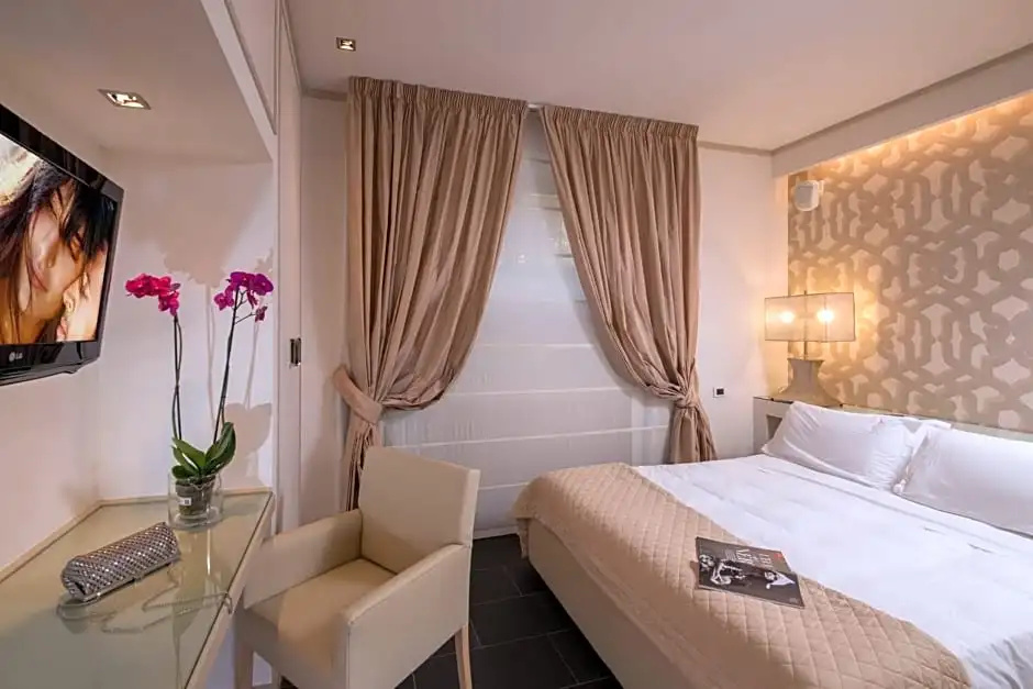 Economy room