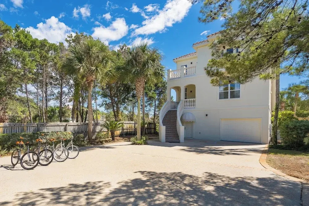 Miramar Manor by Avantstay Walk to the Beach!