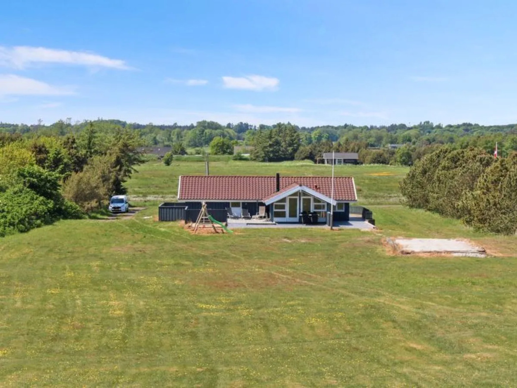 "Edmer" - 50m from the sea in NE Jutland