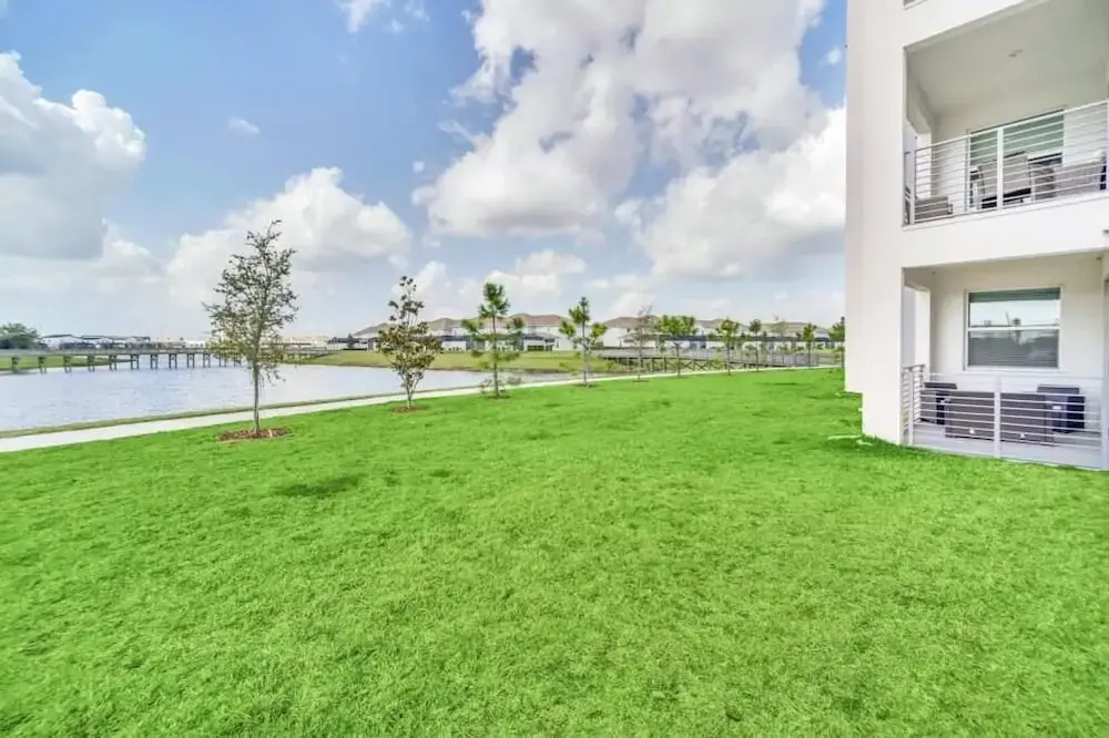 3131 PD - Luxury 3-bed Condo in Storey Lake Resort