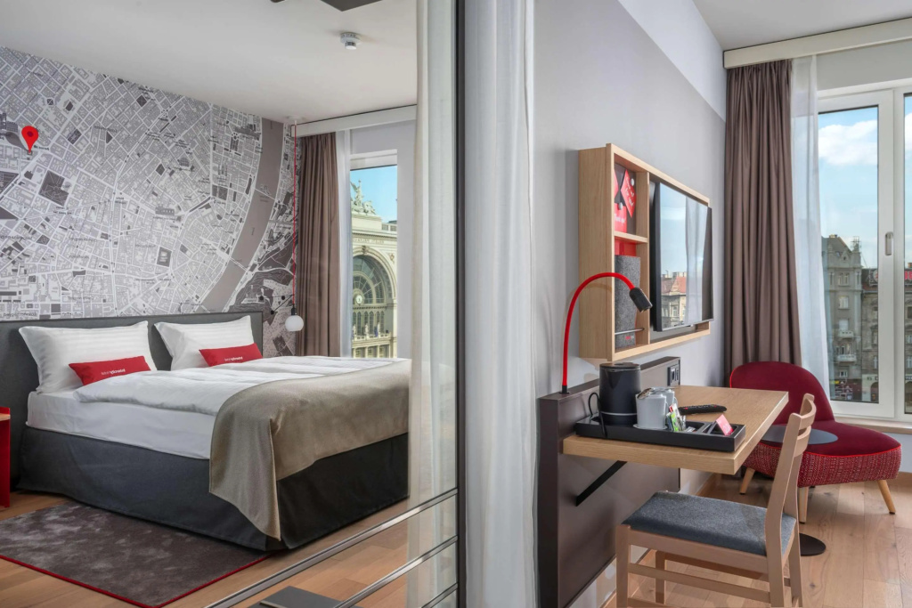 Отель IntercityHotel Budapest в Будапеште