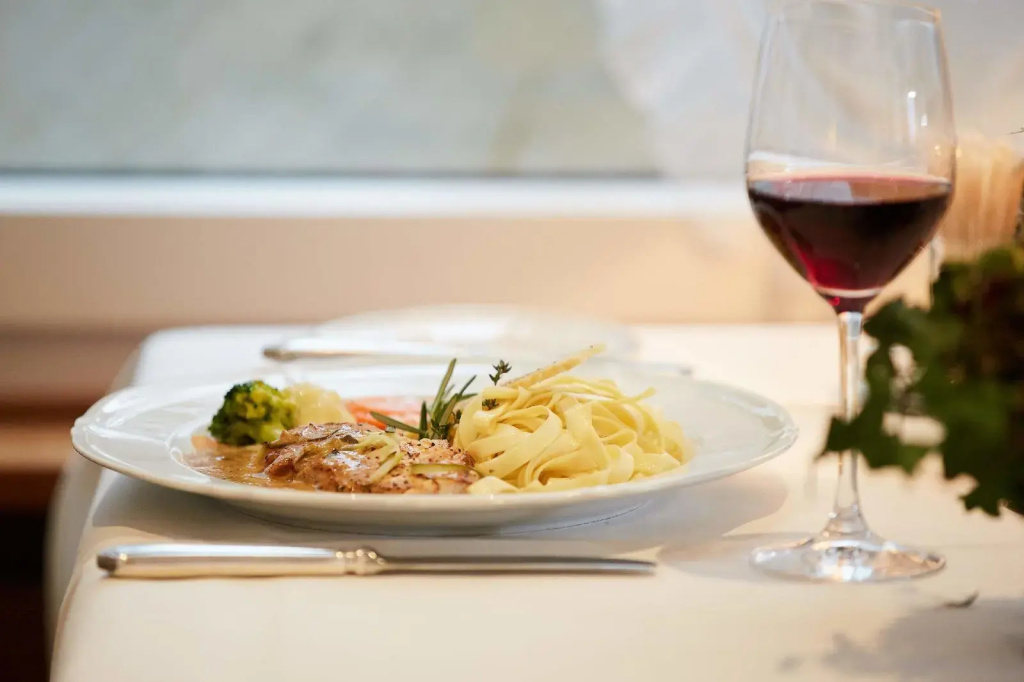 Hotel und Spezialitätenrestaurant zur Linde - Général