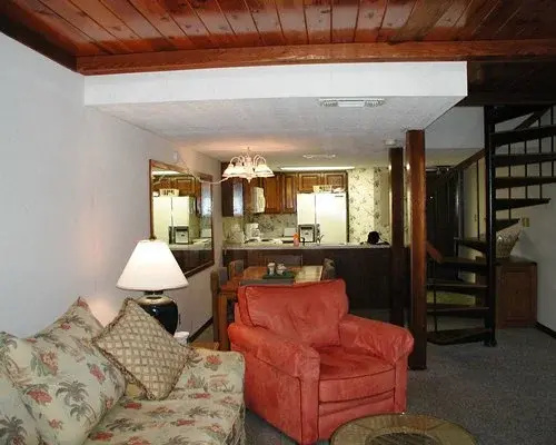 Sapphire Resorts @ Royal Holiday Beach Resort, Biloxi, USA