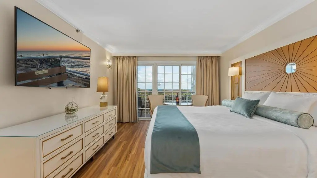 Standard room with ocean view