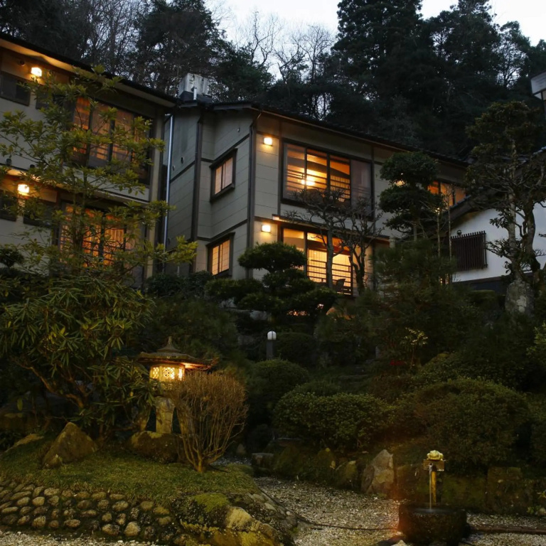 Yuraku Kinosaki Spa & Gardens in Toyooka
