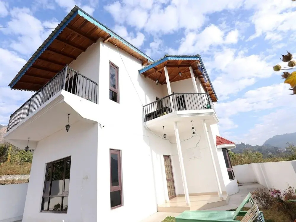 Throwback Villa by OYO Rooms