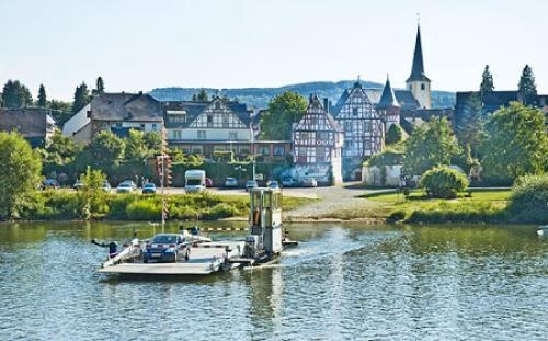 Beach & Waterfront