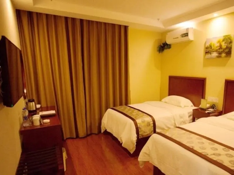 Standard Double room (twin beds)