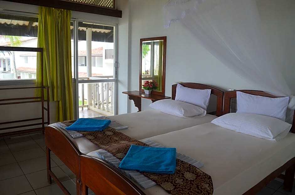 Hotel Paradiso