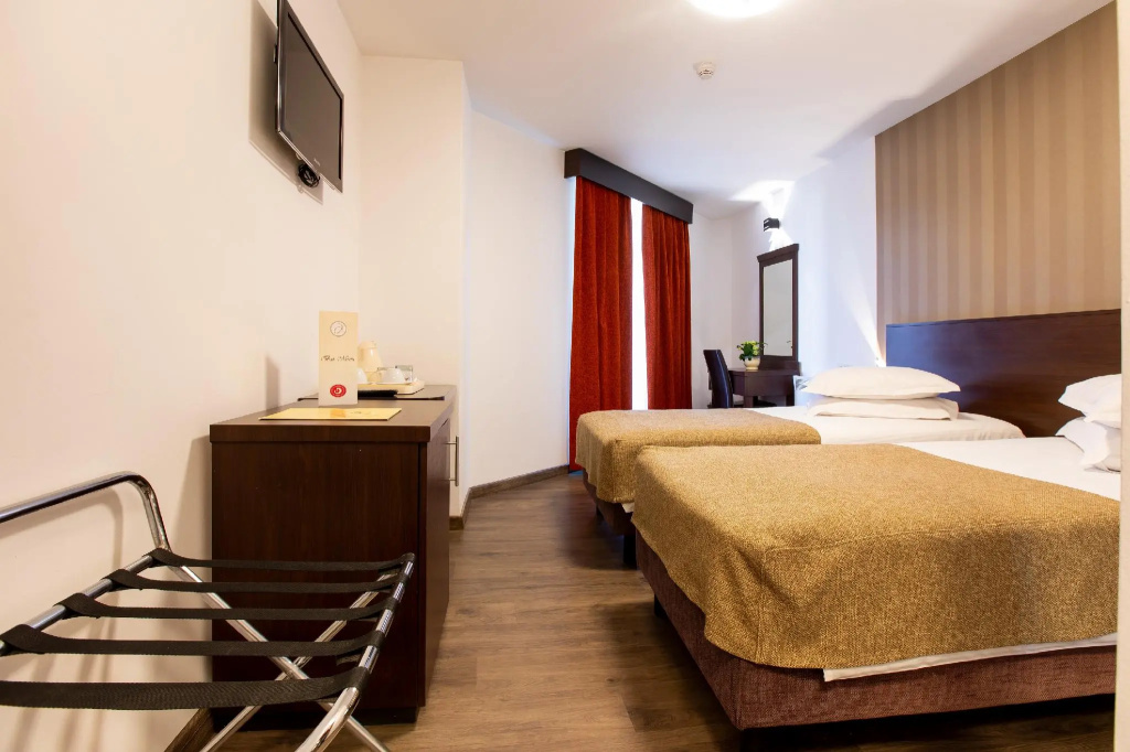 Economy Double room (twin beds)