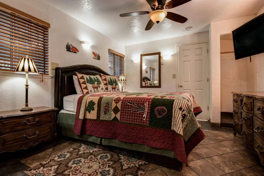 Doc's Cottages 2