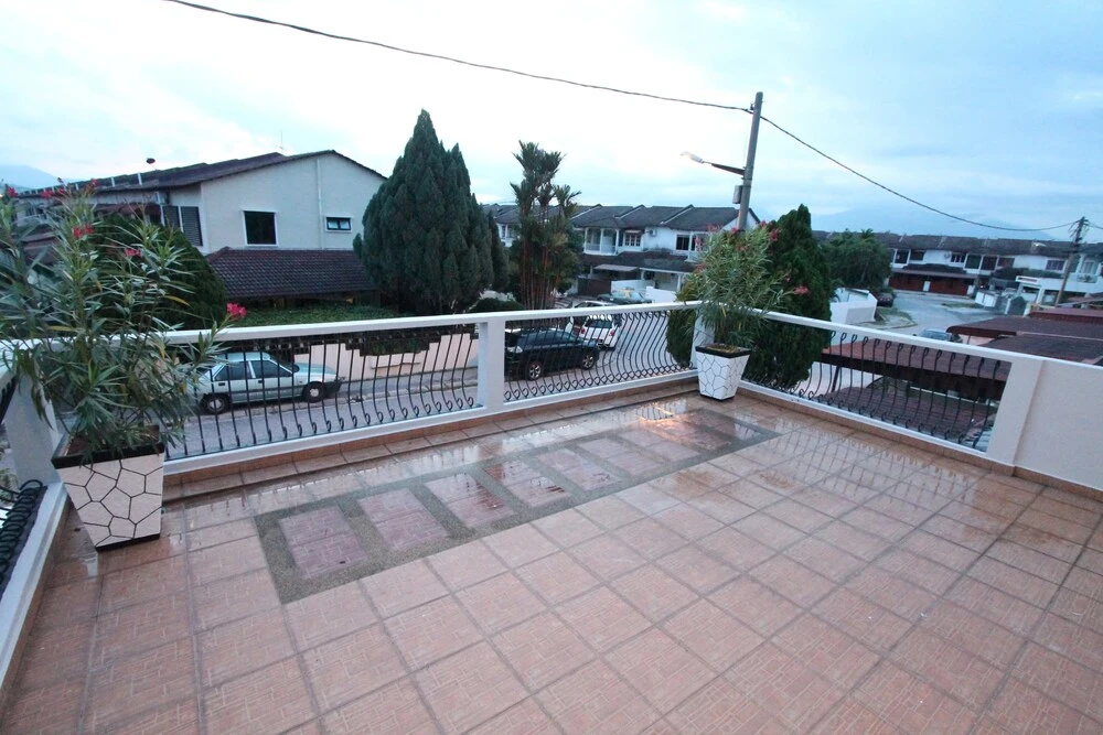Ian's 5th Home