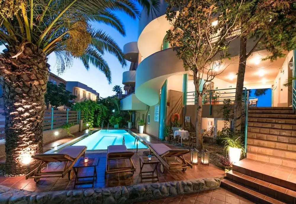 Seafalios Apartments