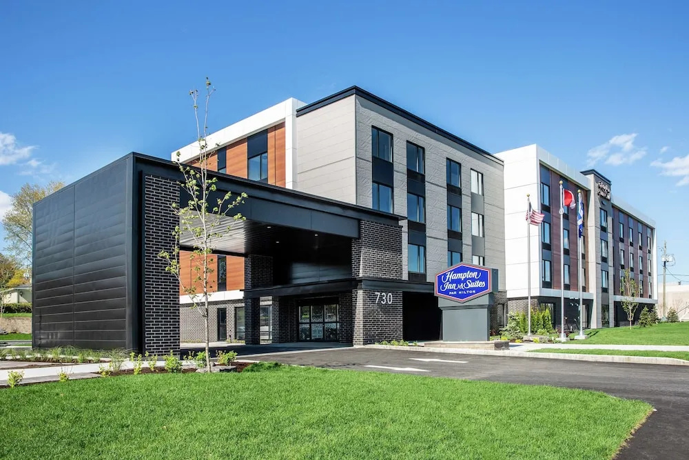 Hampton Inn & Suites Beauport