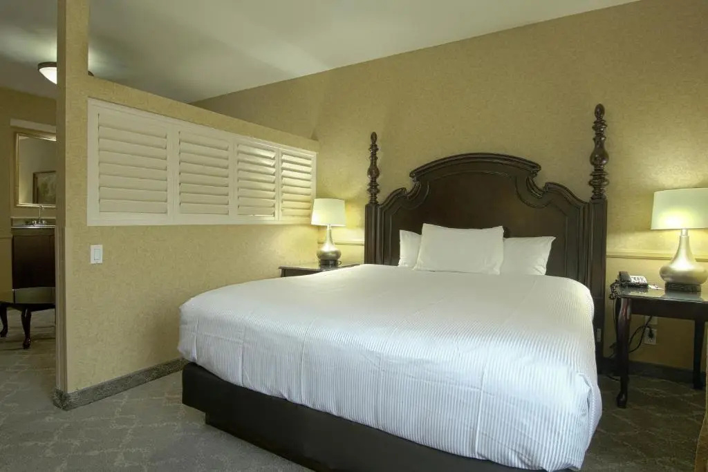 Azure Hotel & Suites, Trademark Collection by Wyndham - Chambres