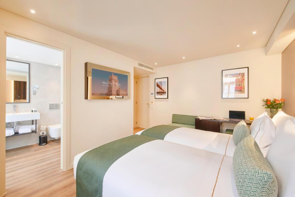 Hotel photo 30