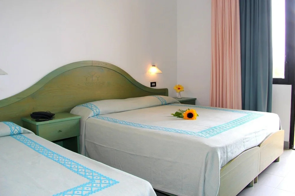 Hotel Cala dei Pini - Chambres