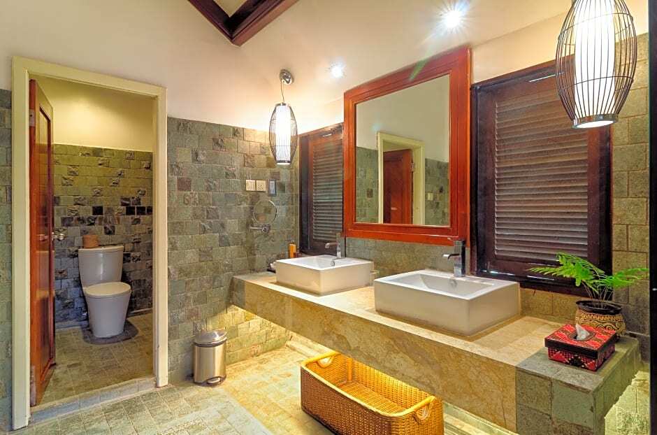 Bunga Raya Island Resort & Spa