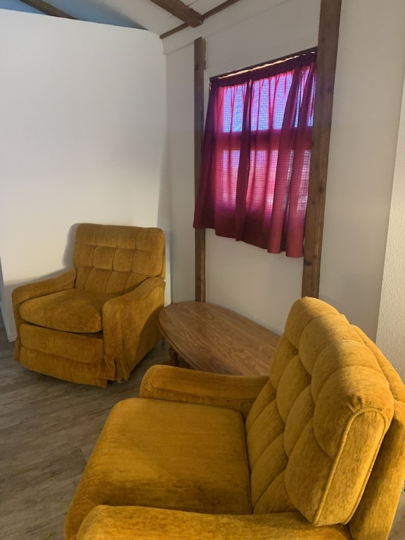 Coppermine Lodge — 4