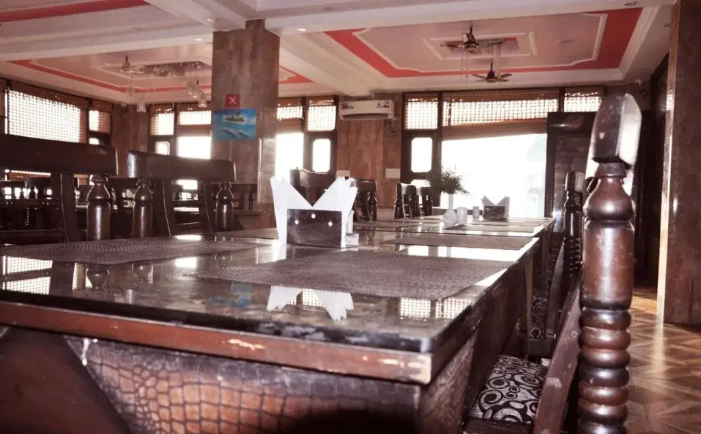 Aaa Hotel & Restaurant - Général