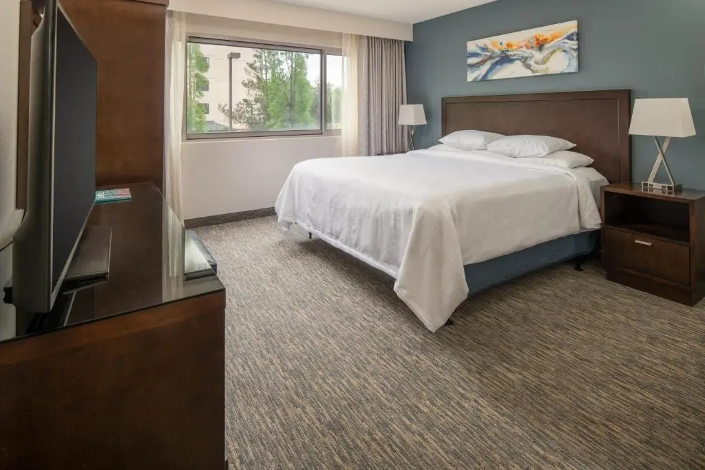 Embassy Suites by Hilton Seattle Tacoma International Airport - Chambres