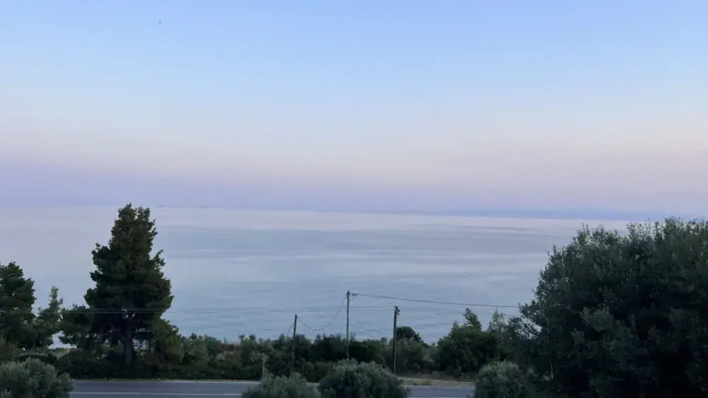kaloutsikos sea view house