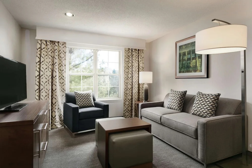 Homewood Suites by Hilton Kansas City-Airport - Chambres