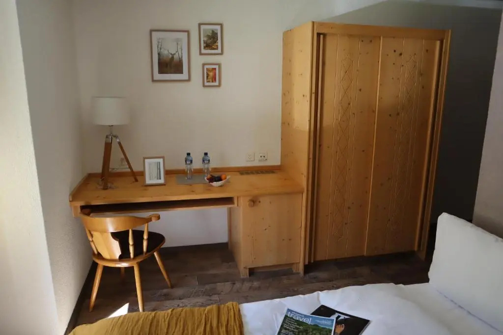 Grichting Hotel & Serviced Apartments - Chambres