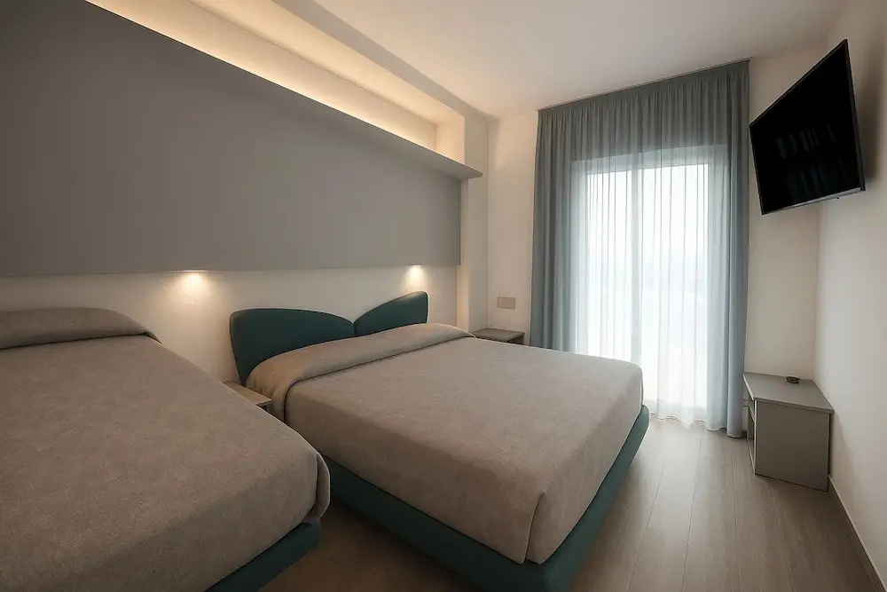 Classic Quadruple room with balcony