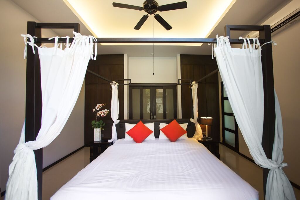 gallery_image_hidden_6