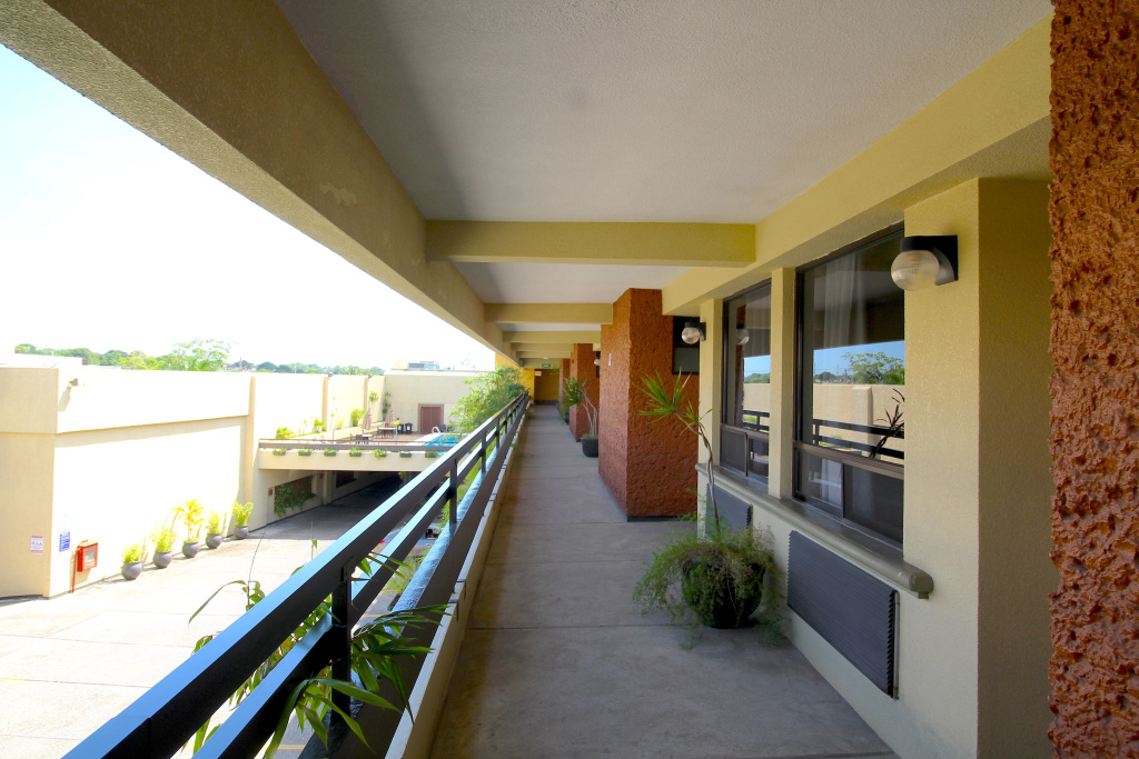Balcony & Terrace