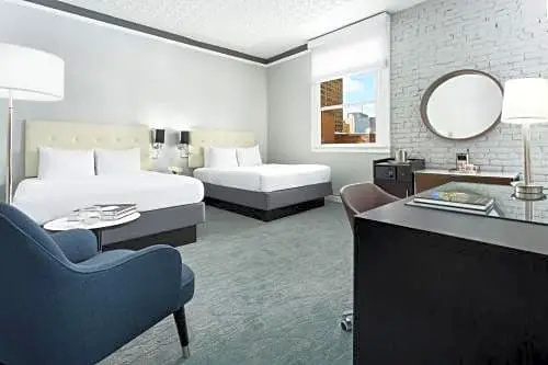 Premium Quadruple room