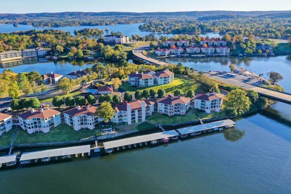 Pool & Dock Access: Lakefront Hot Springs Condo!