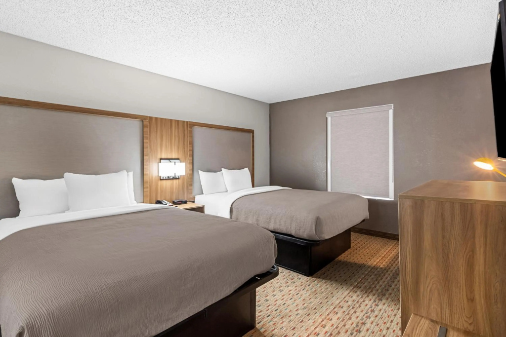Quality Inn Cornelia — 3