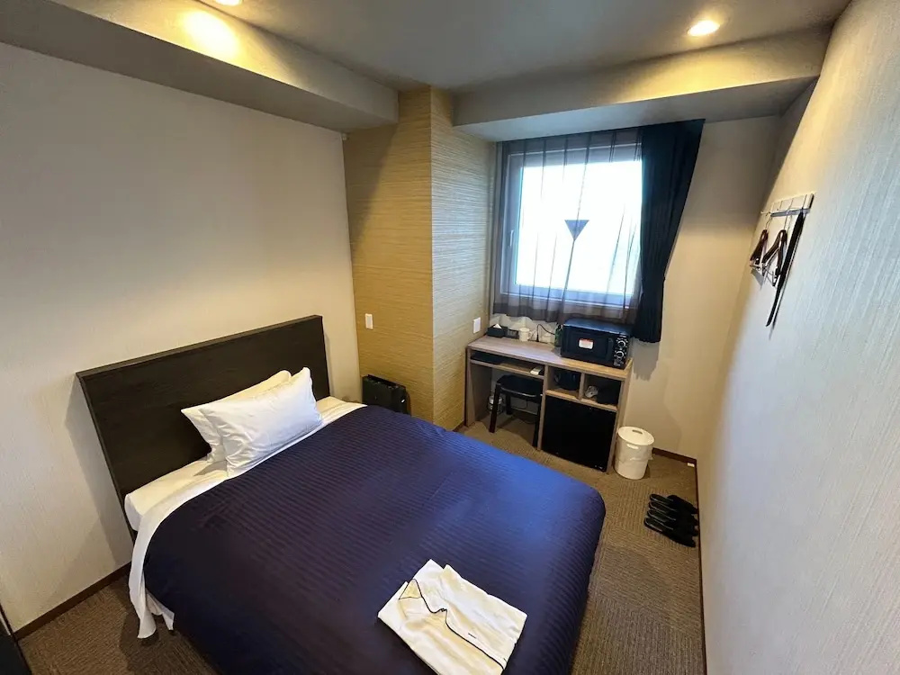 Standard Double room (full double bed)