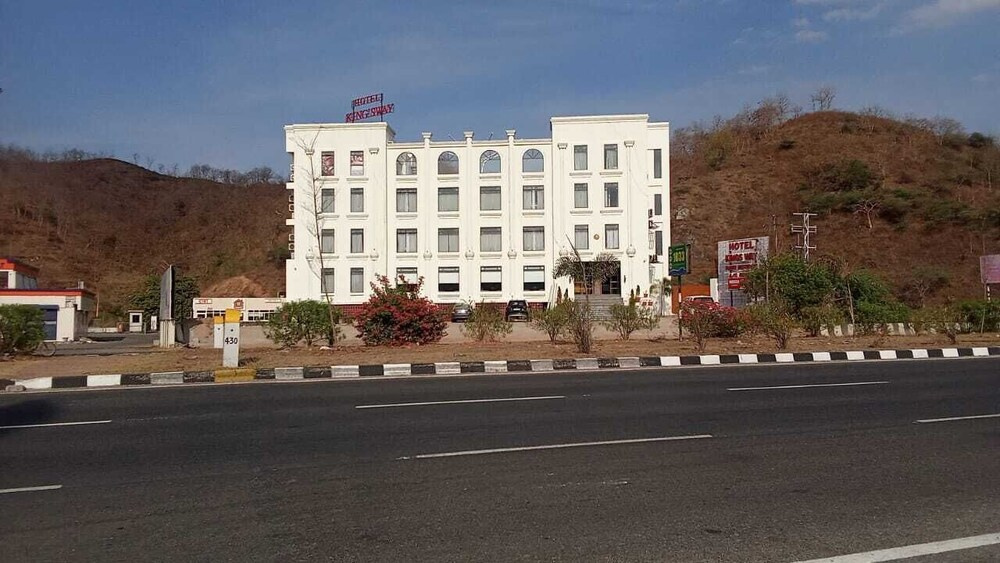 King'Sway Hotel And Resort