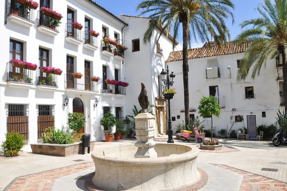 Puerto Banus Near La Sala By The Sea