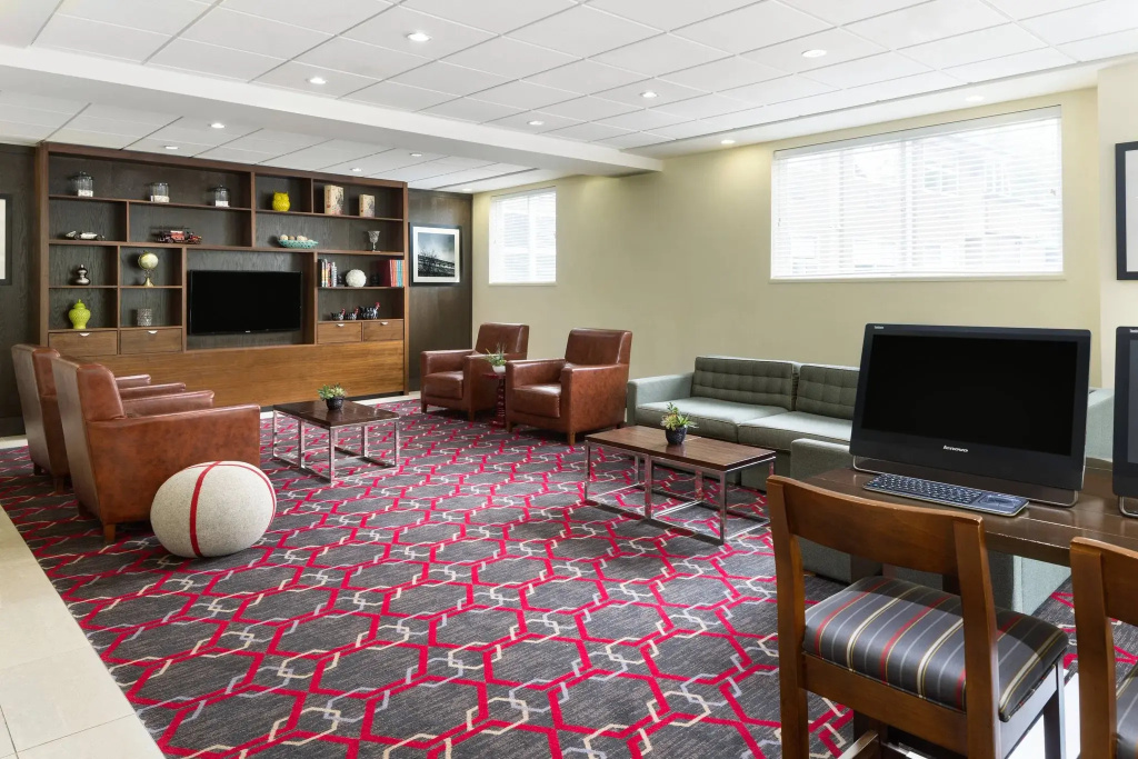 Four Points by Sheraton Surrey - Général