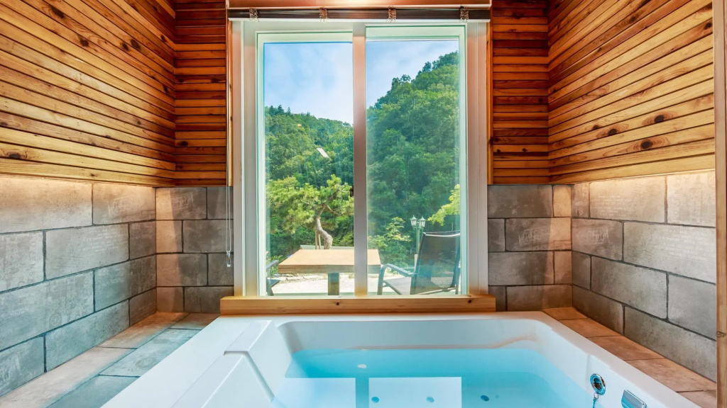 Gyeongju Rosso House Pension