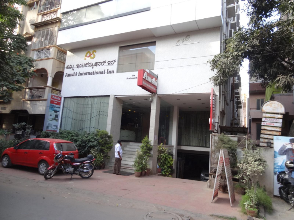 OYO 435 Hotel Amshi International