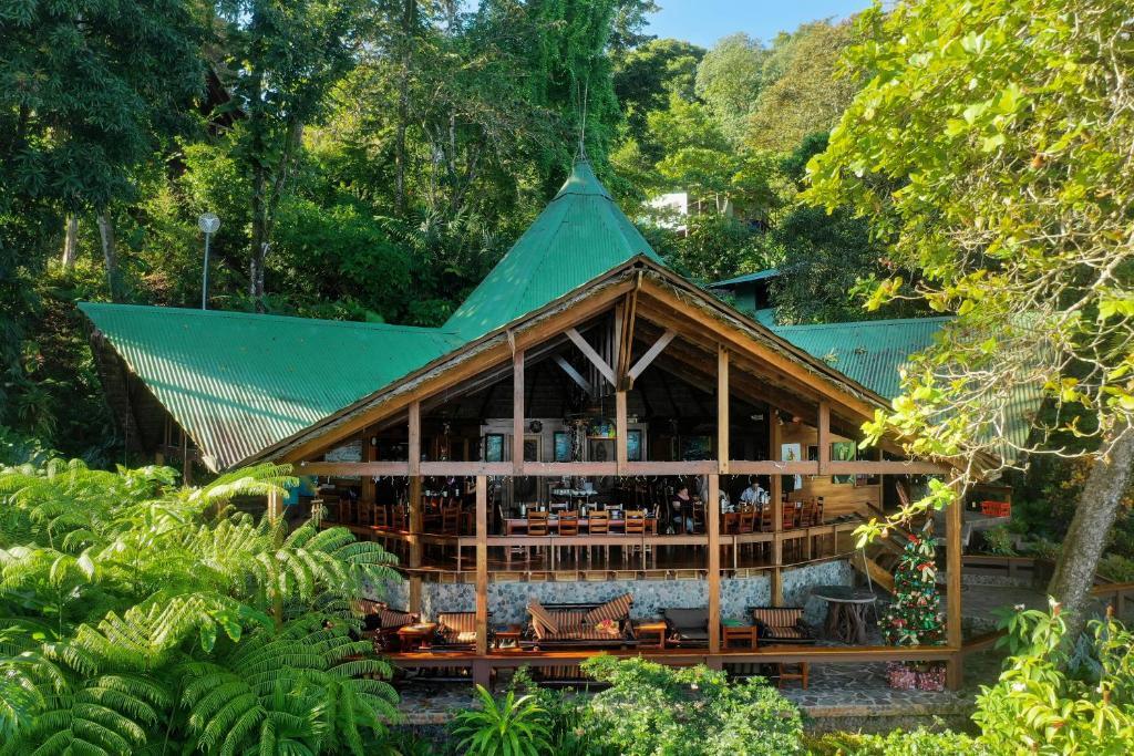 Aguila de Osa Rainforest & Marine Adventure Lodge picture